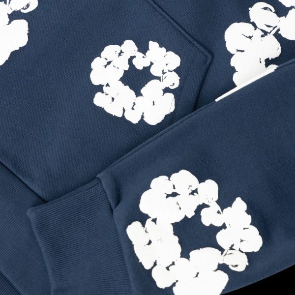 The Cotton Wreath Hoodie Navy